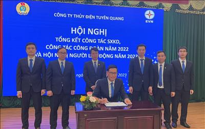 Xây dựng phong cách lãnh đạo trong Công ty Thủy điện Tuyên Quang